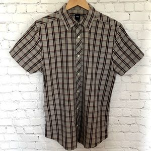 GAP | Men's Brown & Burgundy Button down Short Sleeve Dress shirt | Medi…